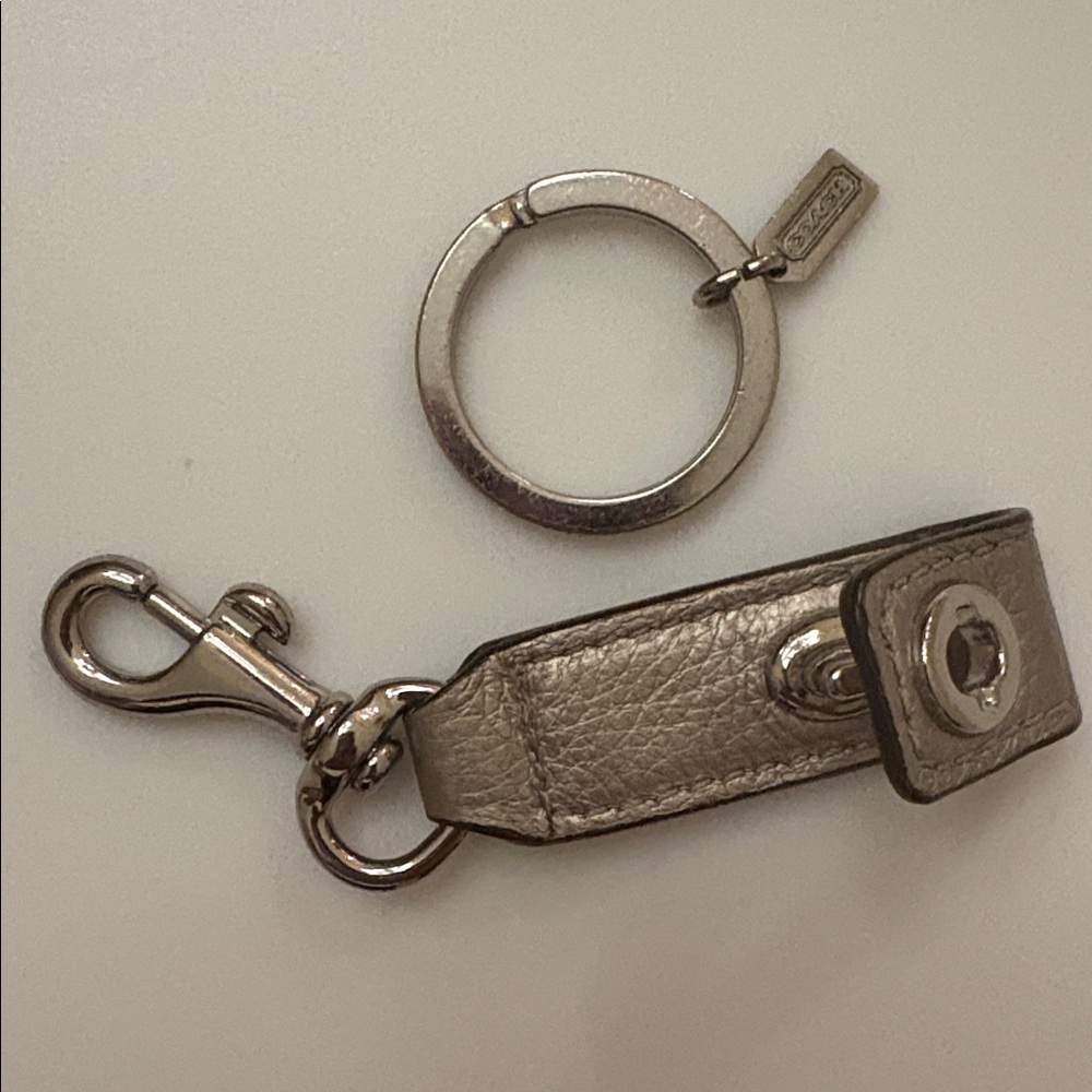 Coach Trigger Snap Bag Charm metallic silver double turnlock keychain Y2K ring - Picture 10 of 13